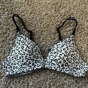 Victoria’s Secret bra